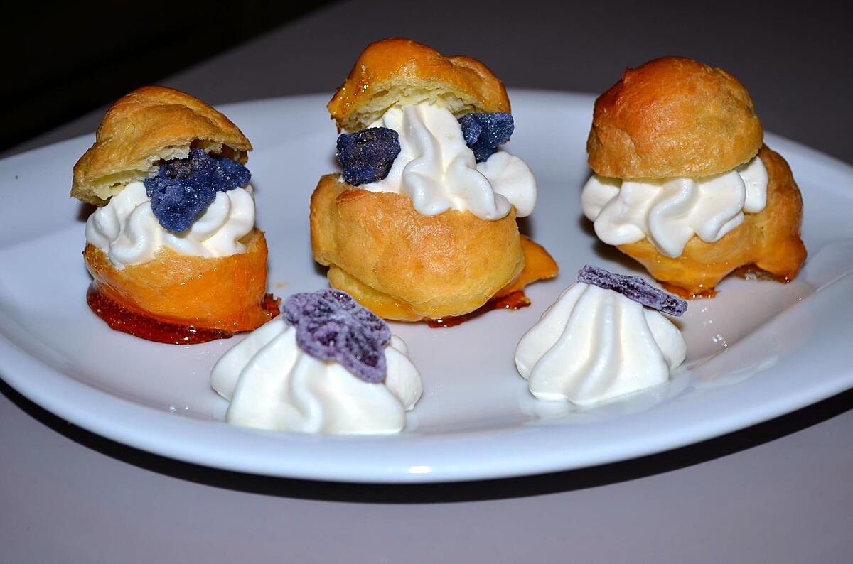 recette CHOUX CHANTILLY PARFUMEE A LA VIOLETTE DE TOULOUSE