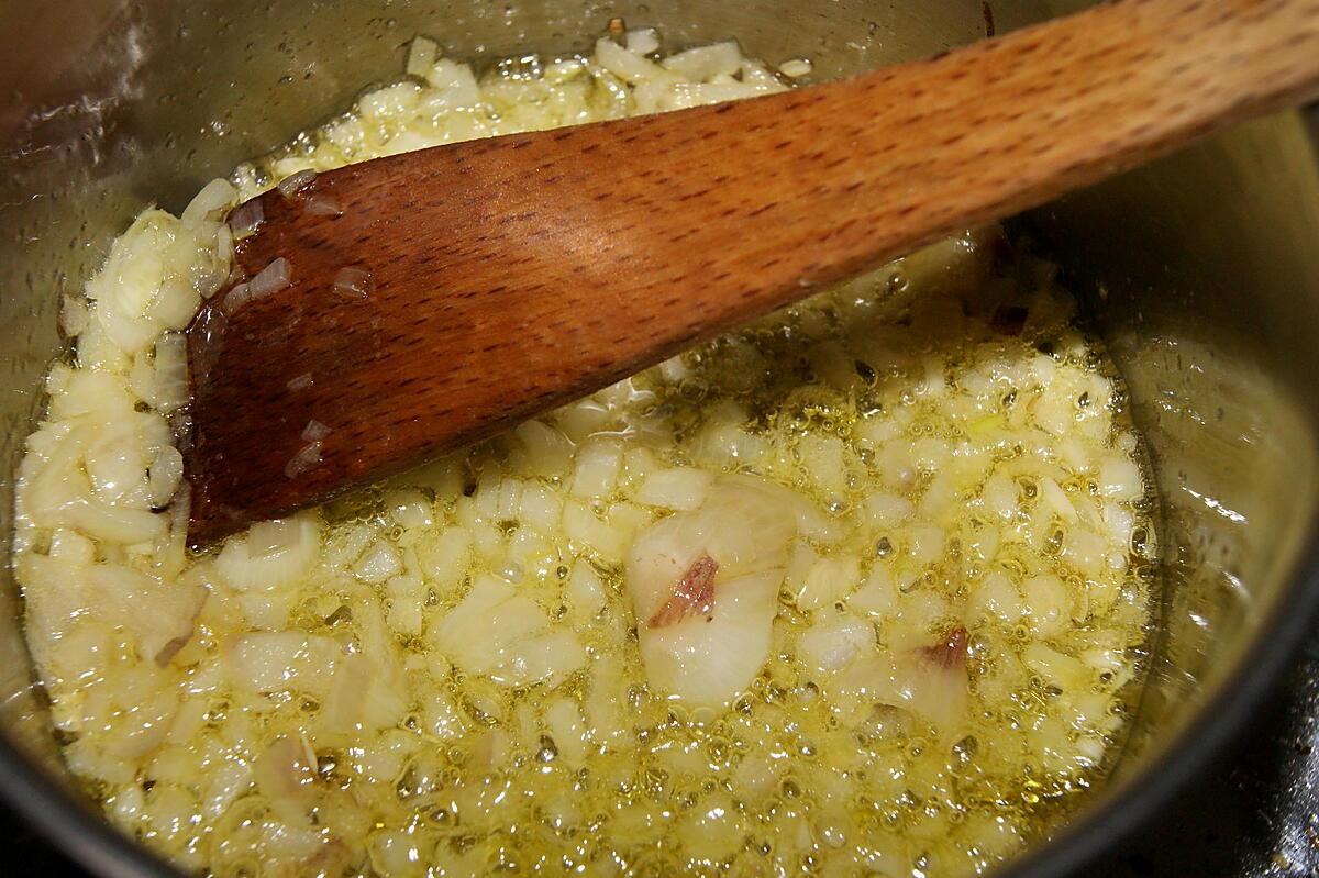 recette Poêlée de Saint-Jacques, sauce crémée au madère