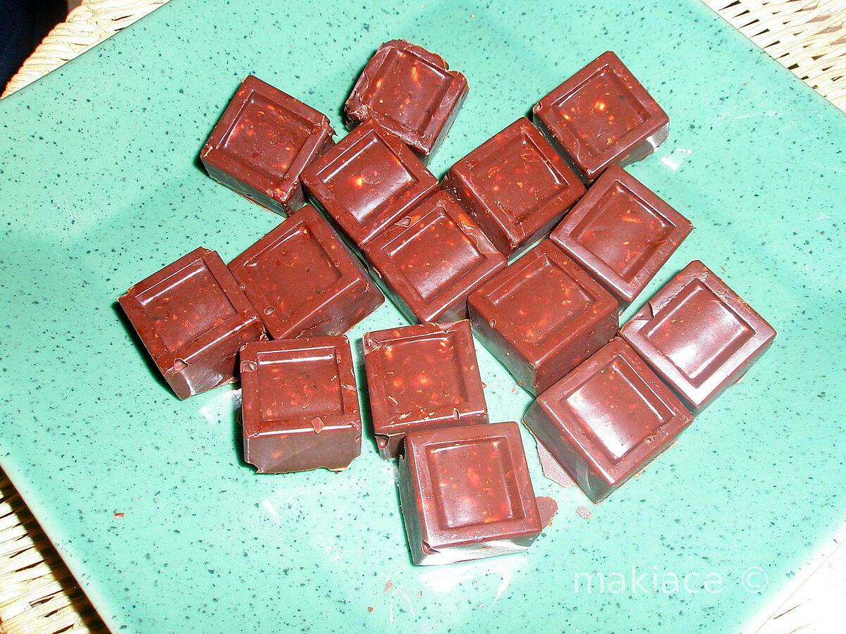 recette Mes premiers chocolats maison aux noisettes,recette de Carmen