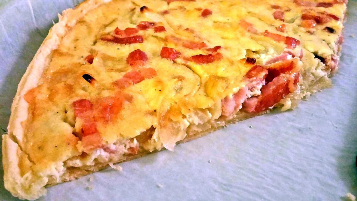 recette ~ Tarte oignons lardons ~