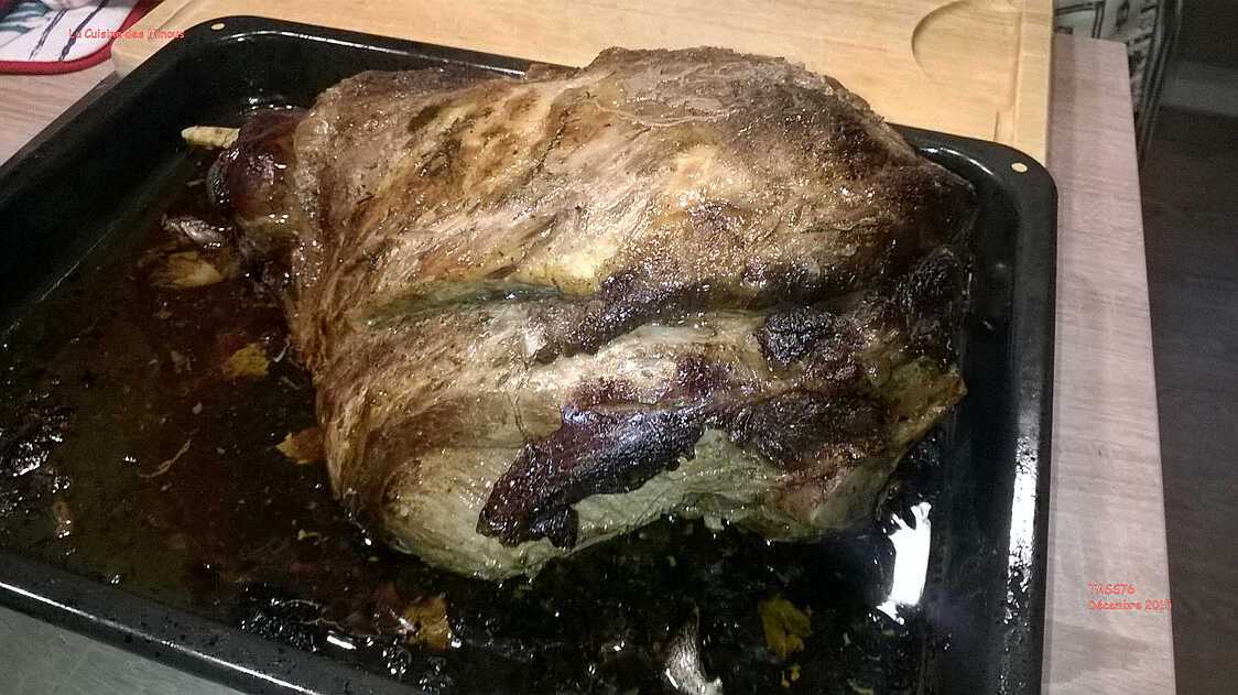 Recette de Gigot de Sanglier Rôti écrasée de Pommes de terre au comté et Cèpes Façon Thibaut