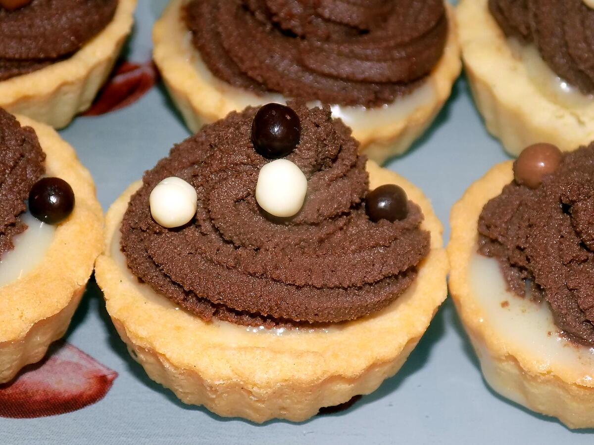 recette Tartelettes chocolat noir et blanc