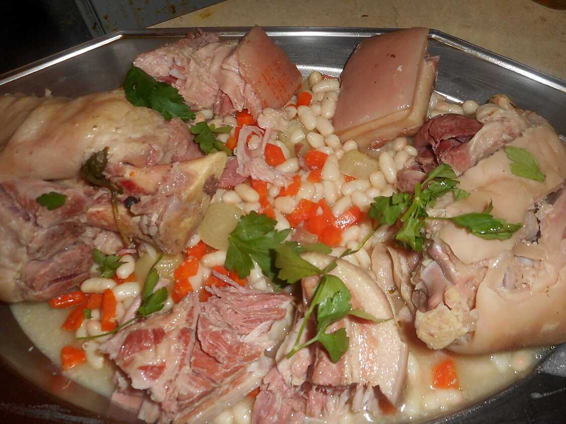 Recette de Jarret de porc demi sel aux haricots blancs