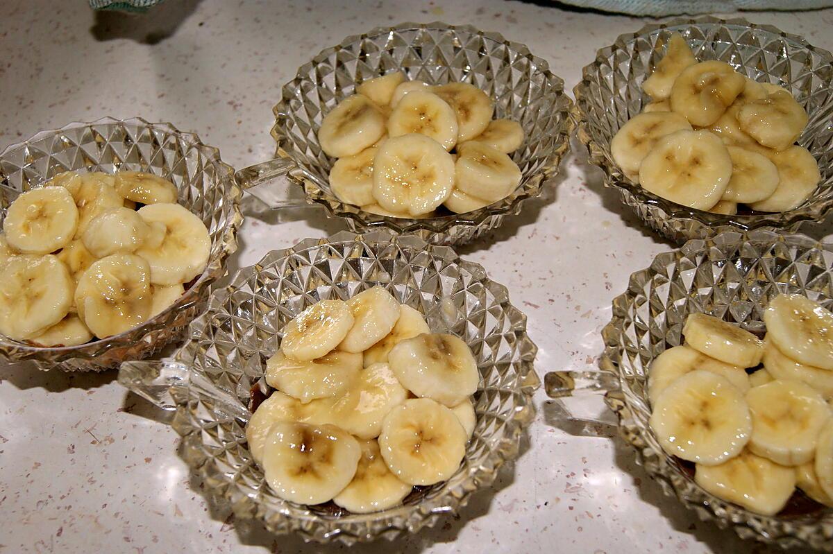 recette Bananes à la mousse et crème de cholcolat