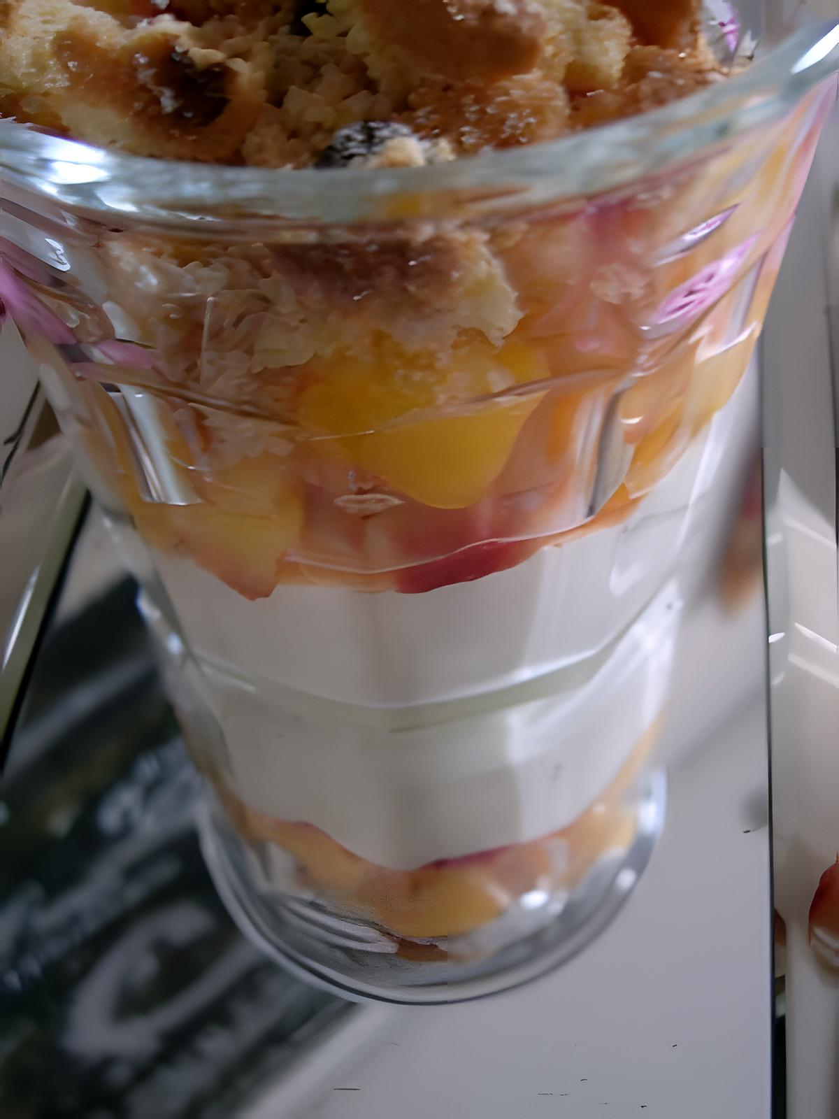 recette Petite verrine mascarpone/nectarine façon crumble