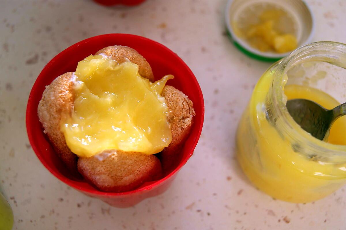 recette Charlotte individuelle banane/lemond curd