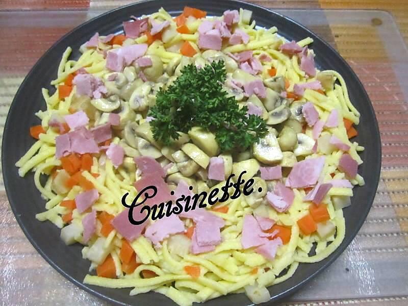 recette Pâtes spaetzle au trio de légumes/ jambon.