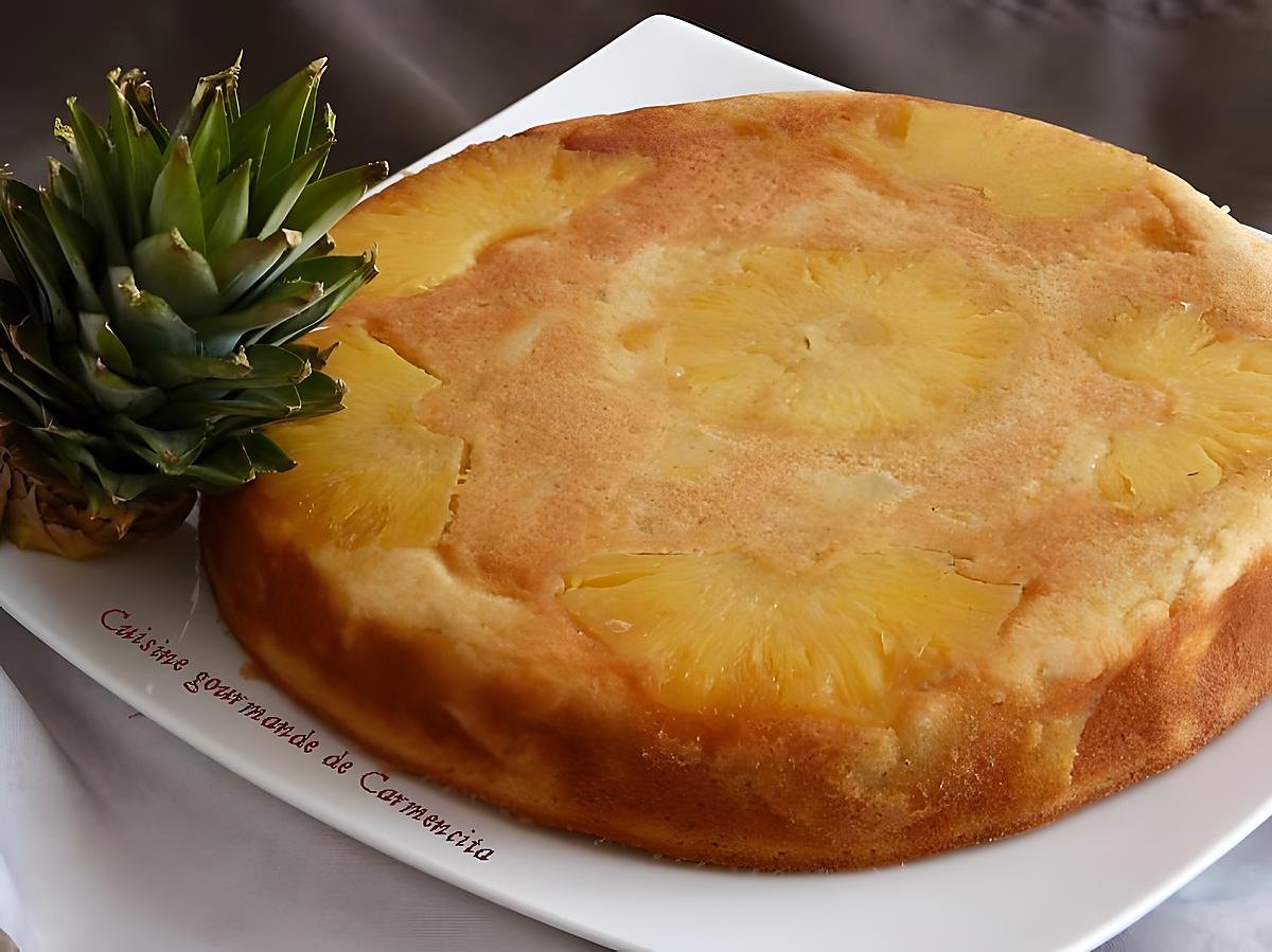 recette Gâteau d'ananas et mangue flambé au rhum