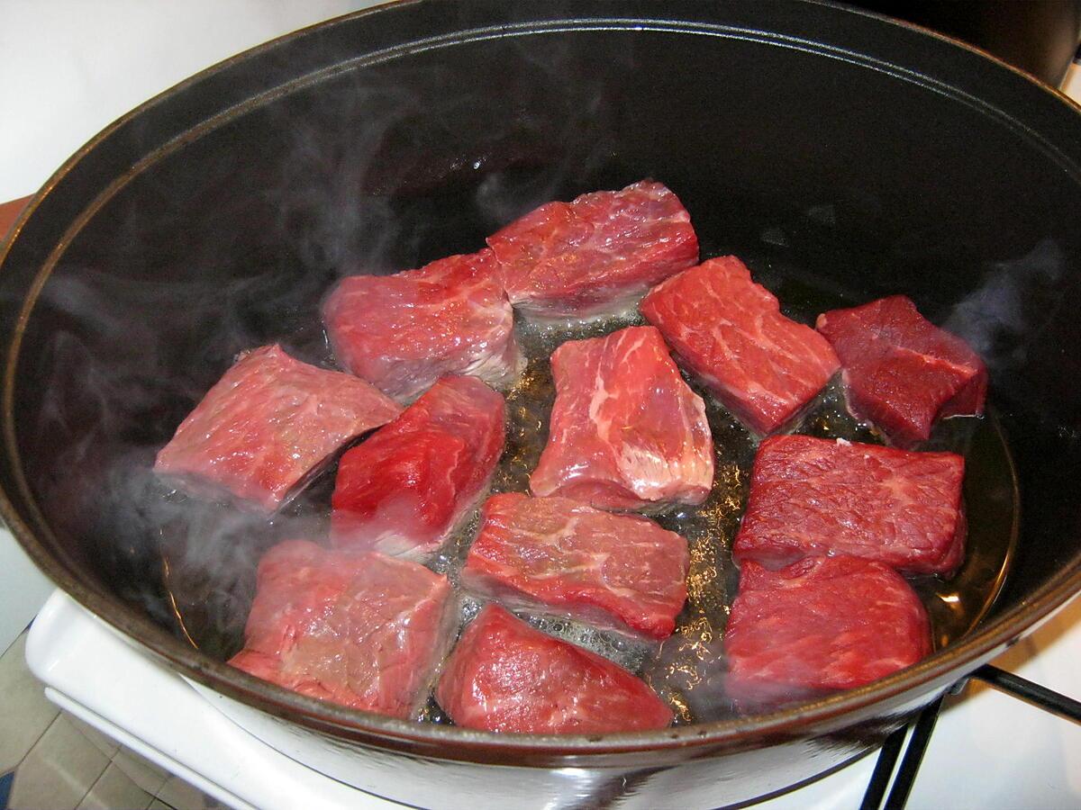 recette ragout de viande de boeuf aux poivrons et paprika