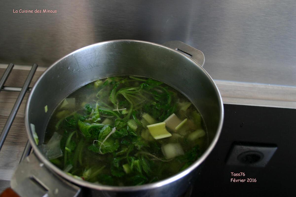 recette Vélouté aux Fanes de Radis