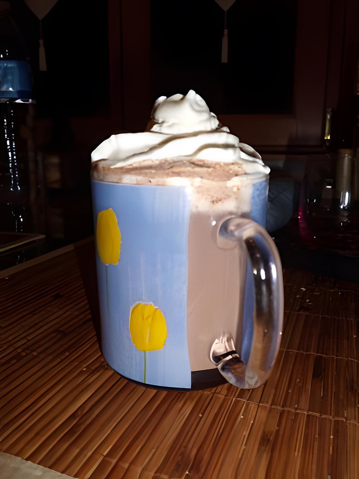 recette chocolat chaud et chantilly au chocolat blanc