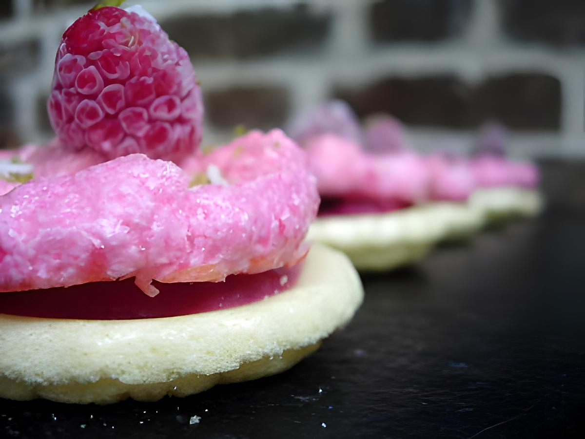 recette ** Semblant de minis bavarois Framboise-citron méringué léger léger comme une bulle de savon**