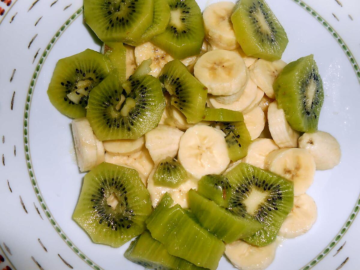 recette SALADE DE FRUITS BANANE KIWI ORANGE