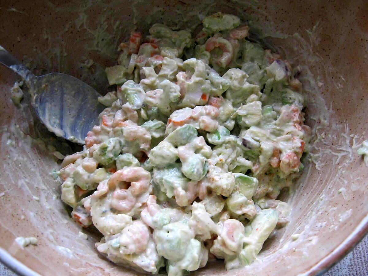 recette tartare d'avocat,Ecrevisses,crevettes,surimi.