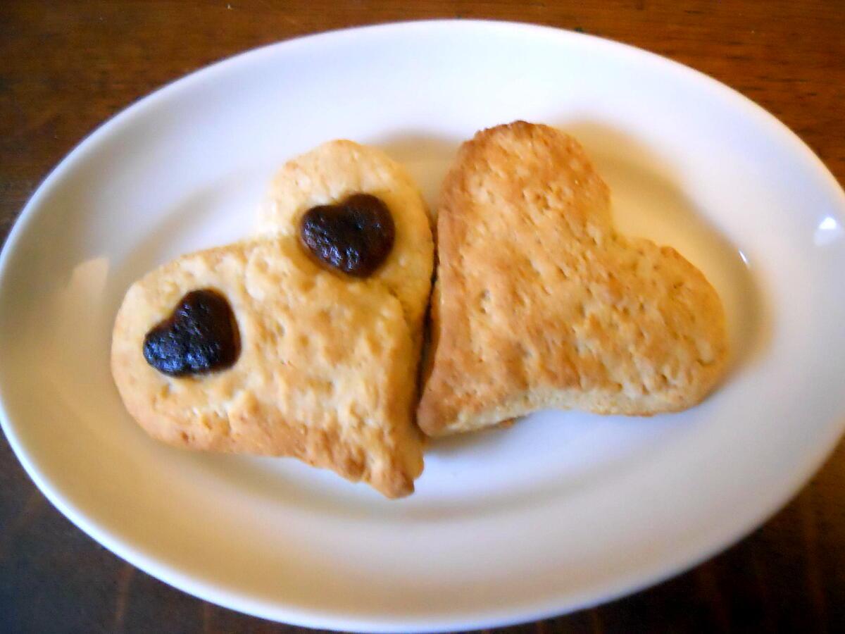 recette PETITS CŒURS DU PETIT DÉJEUNER POUR LES "ZAMOUREUX" !!