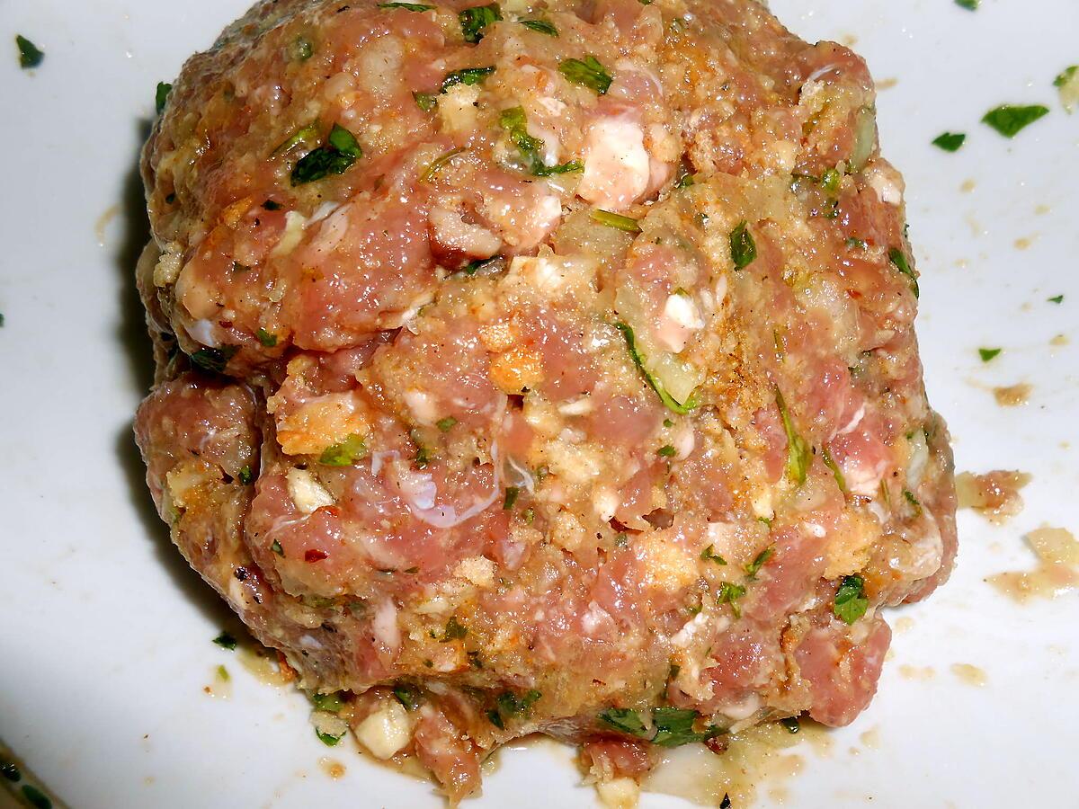 recette BOULETTES DE VIANDE FARCIES AUX OEUFS DURS