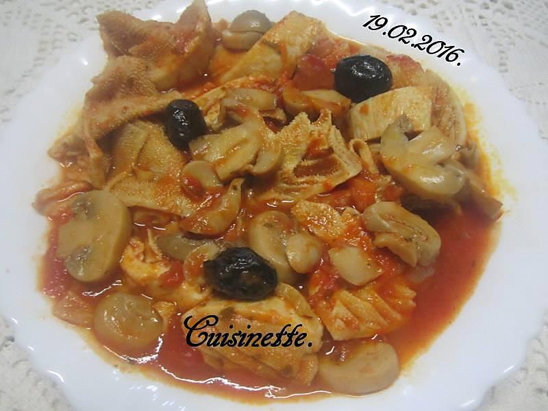 recette Gras double aux champignons en sauce tomates.