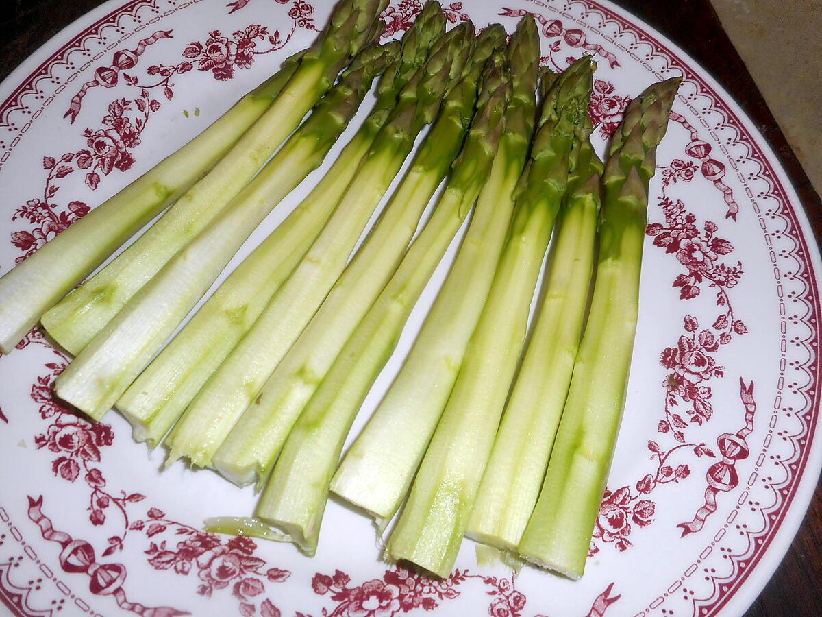 recette Cervelle de veau aux asperges vertes