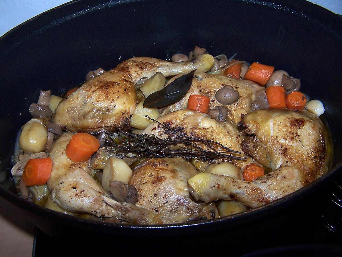 recette CUISSE ET ENTRE CUISSE DE POULET AUX LEGUMES