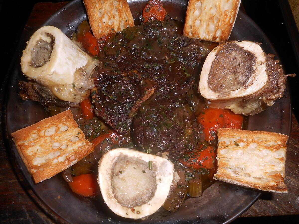 recette Jarret de boeuf mijoté avec os a moelle