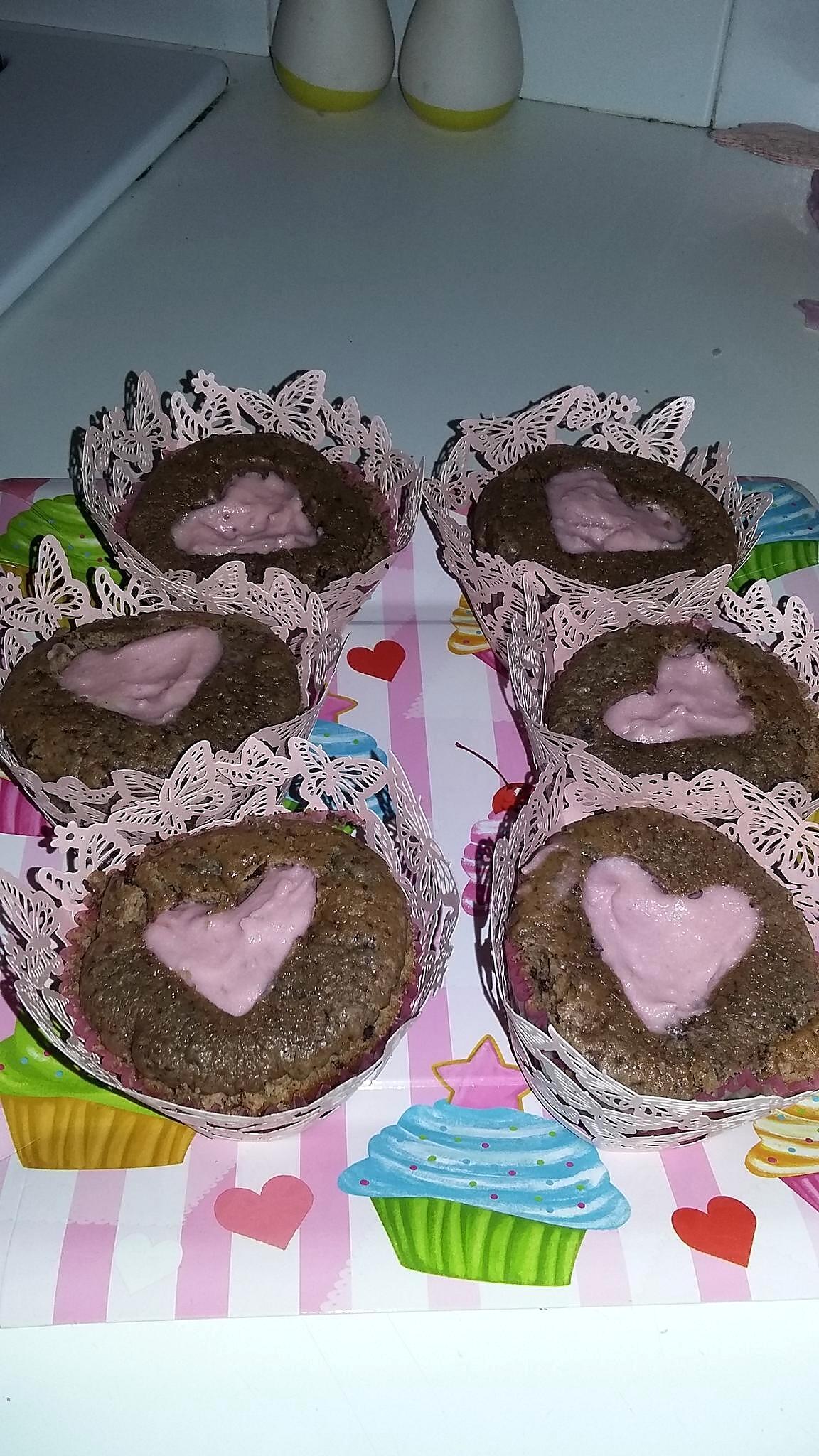 recette Cupcakes truffé au chocolat et coeur d'amour pour la fête des grands mères