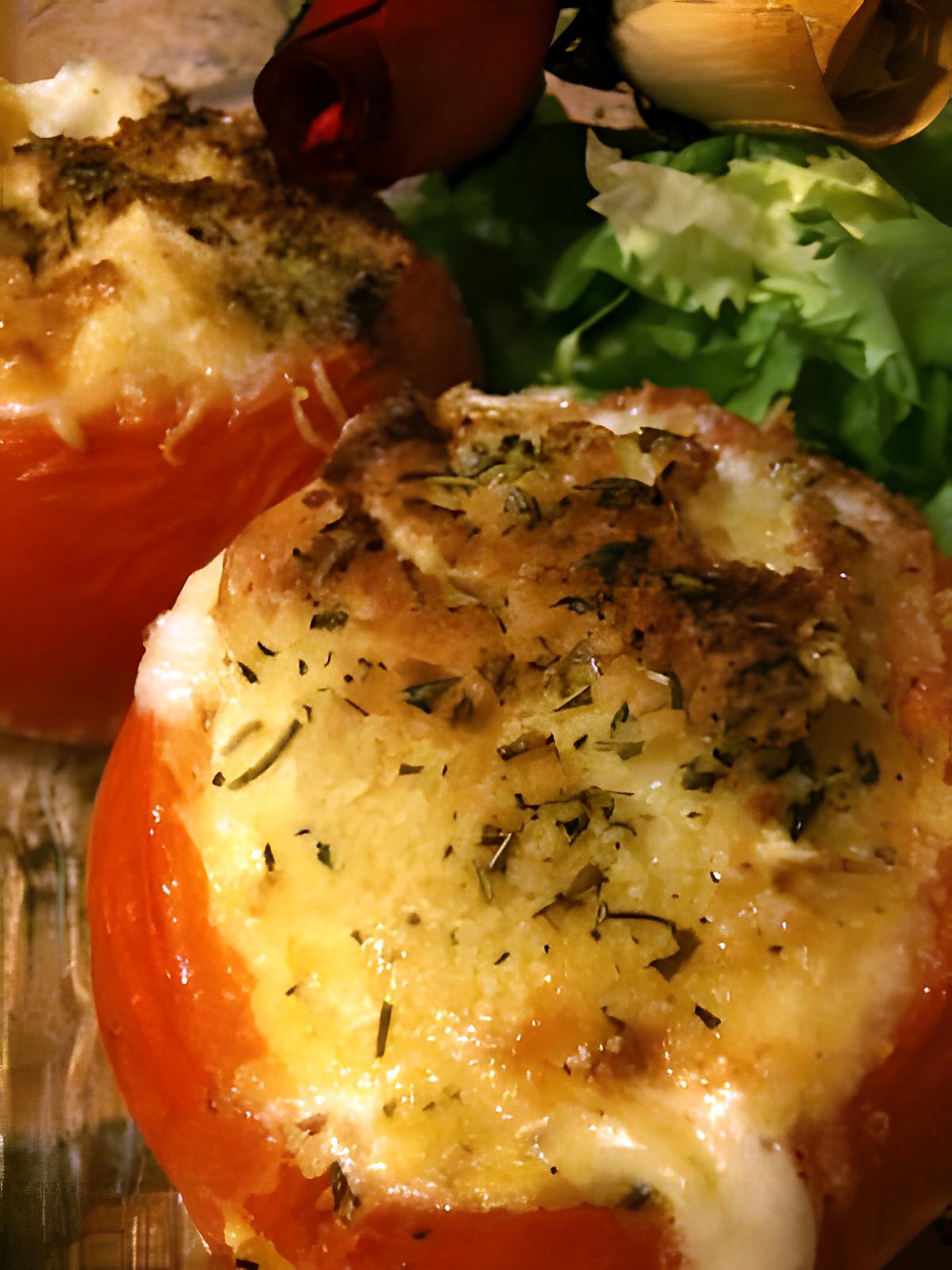 recette TOMATES FARCIES AUX OEUFS