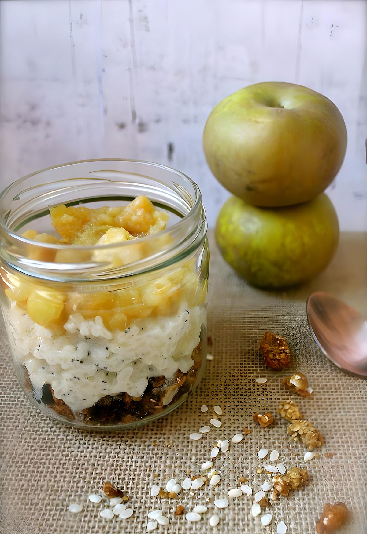 recette Parfait granola aux graines et pomme, riz au lait au pavot, compotée de pommes vanillée ( sans gluten, option vegan )