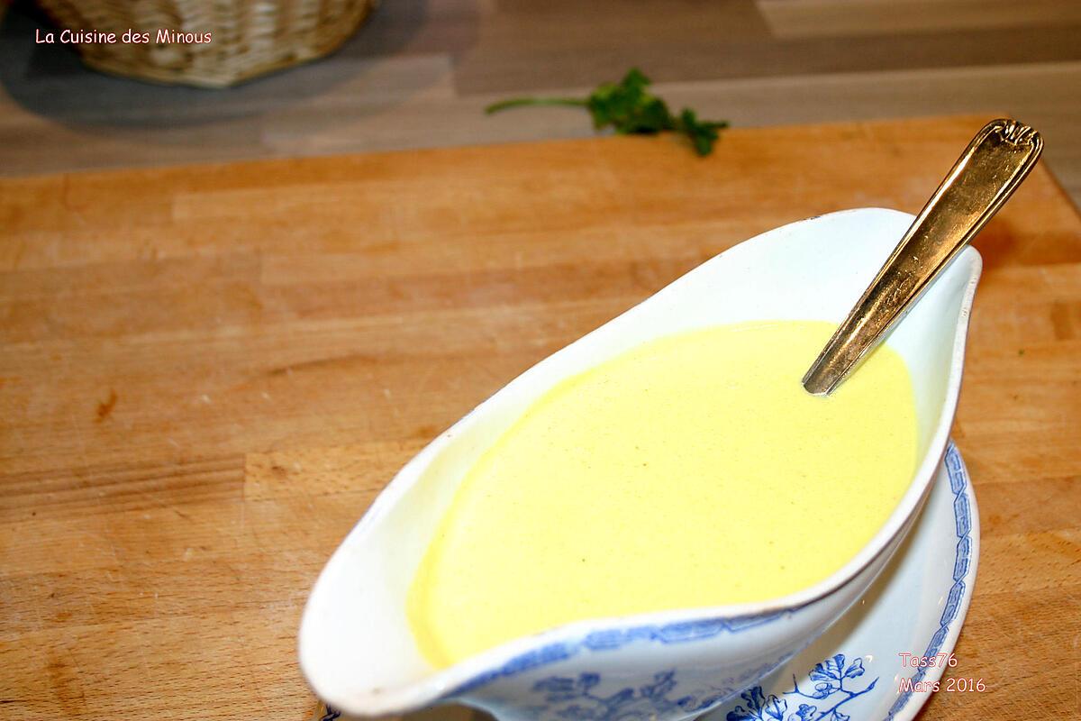 recette Pavé de Saumon à l'unilatéral Sauce crème Curry et Safran