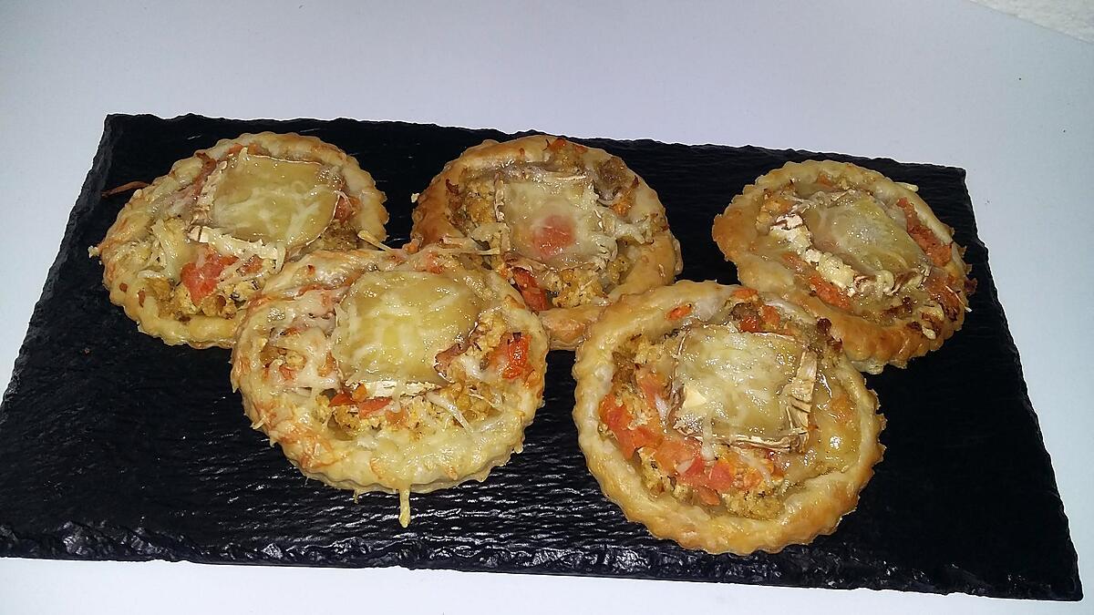 recette Minis tartes feuilletées poulet tomates chèvre