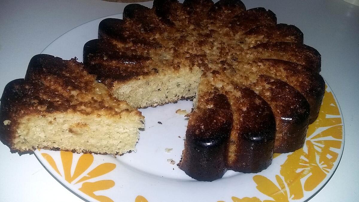 recette Gâteau moelleux au yaourt stracciatella