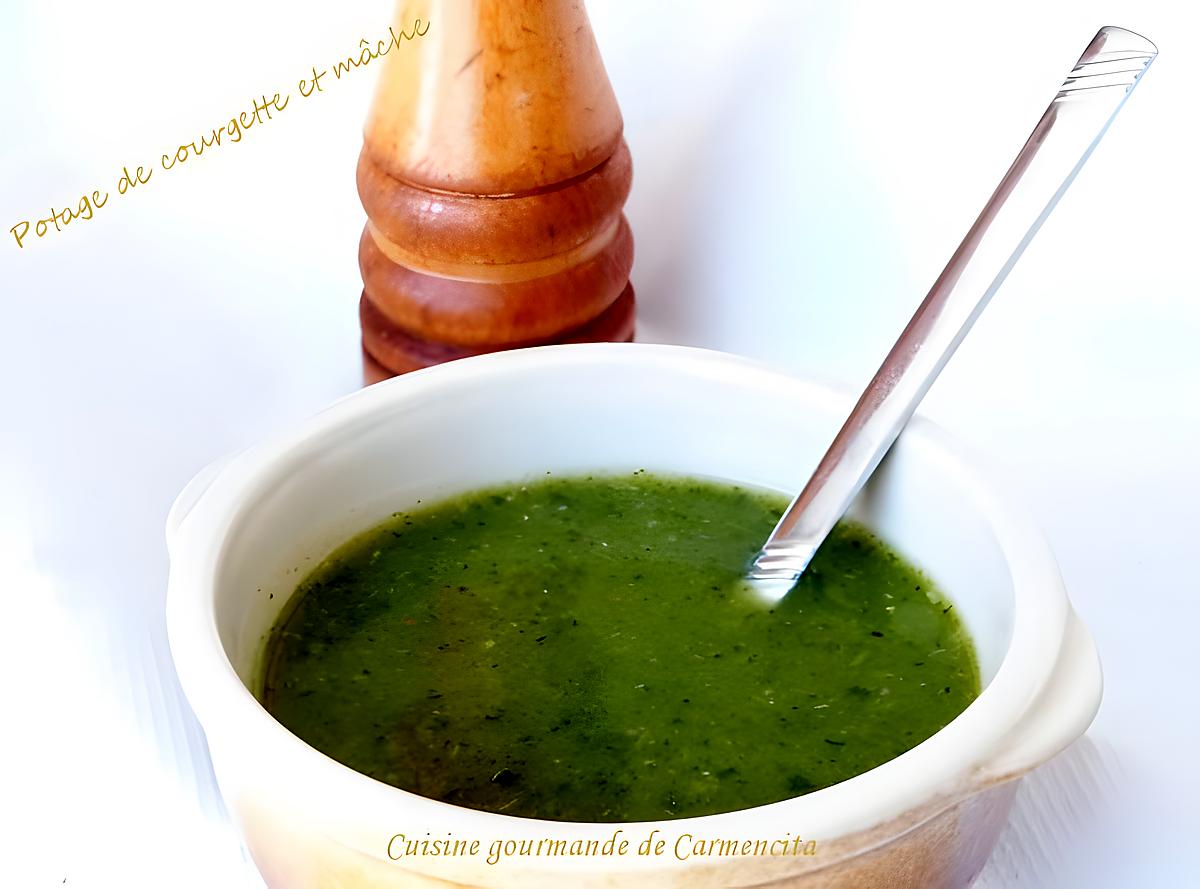 recette Potage de courgettes et mâche