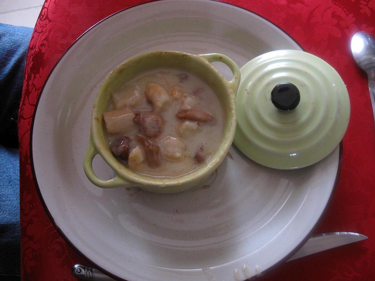 recette Cassolettes aux crevettes, girolles et Saint-Jacques