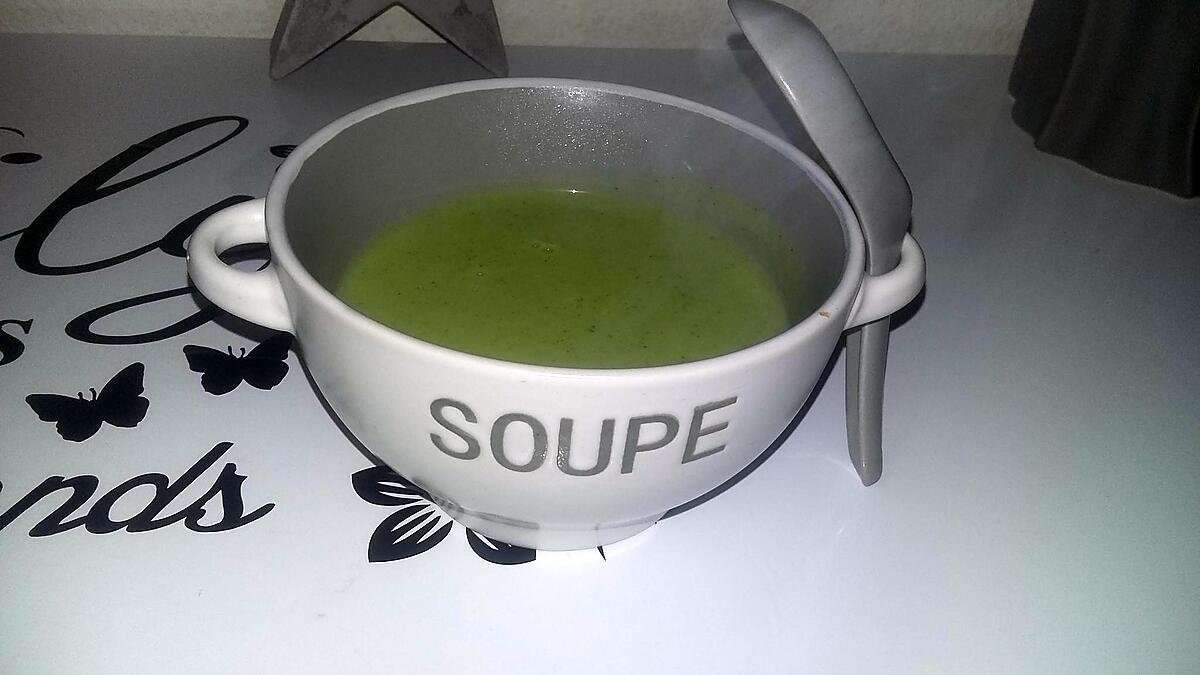 recette Velouté de courgettes, pommes de terres salade