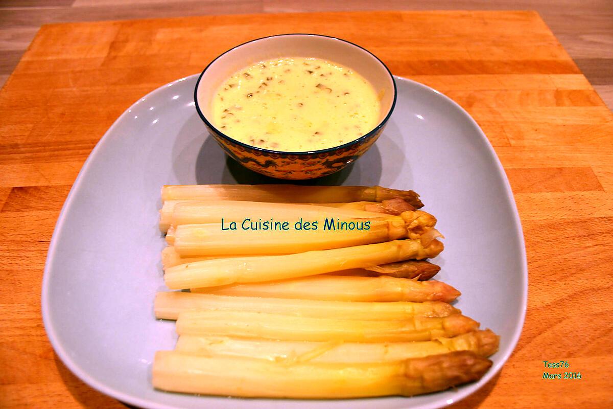 recette Asperges de la Halle d’Antan Crème citronnée à la ciboulette