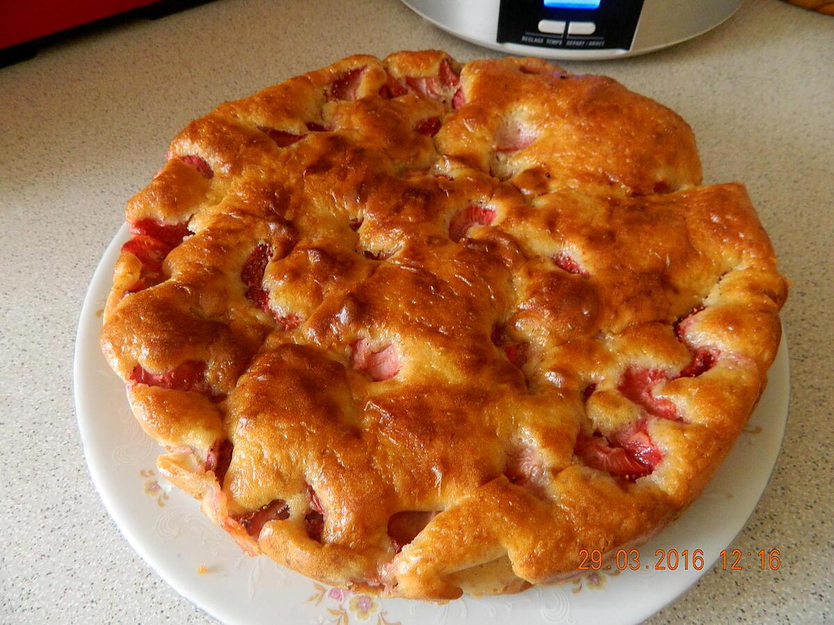 recette Gâteau au yaourt et aux fraises