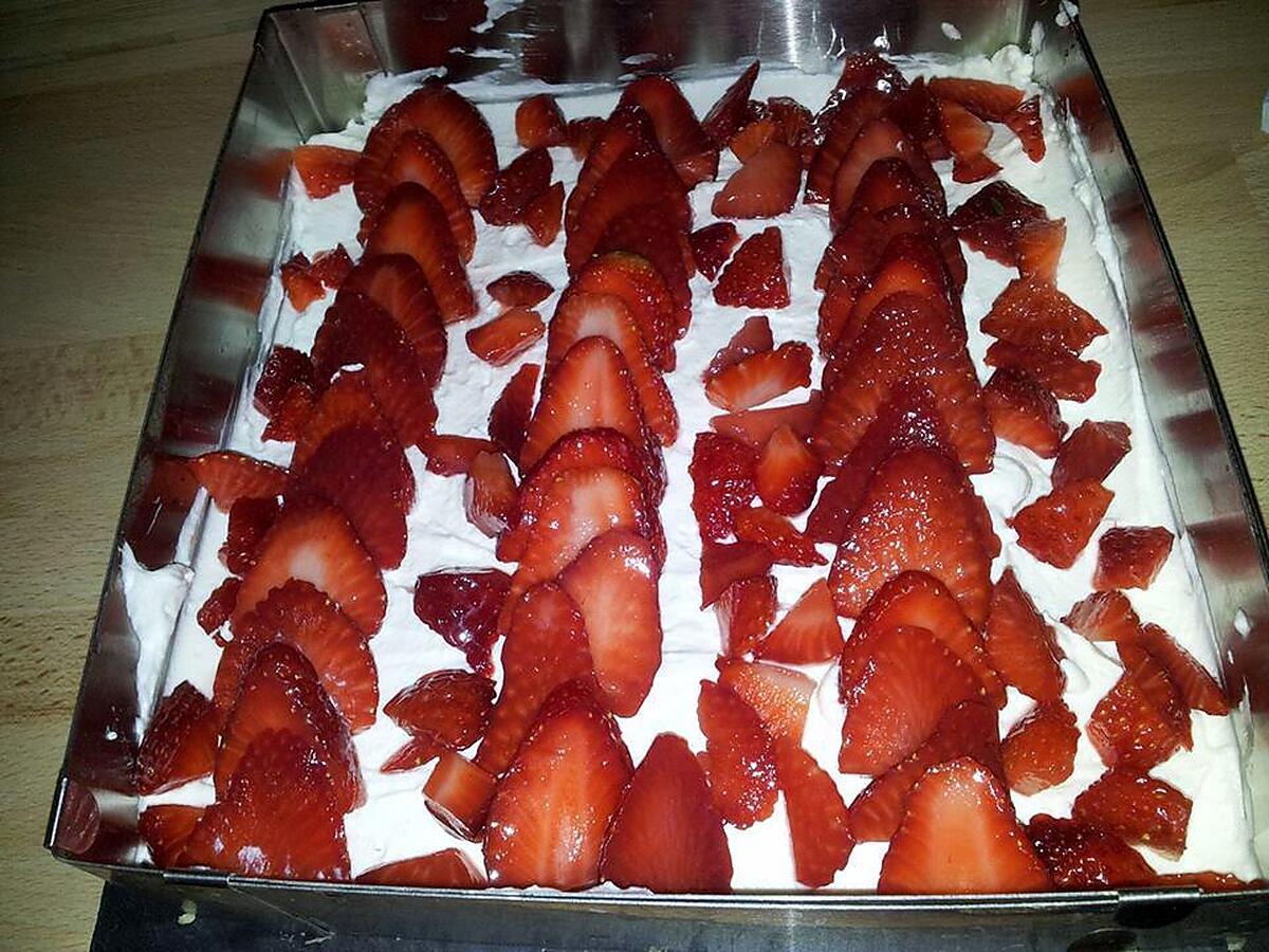 recette Tarte aux fraises-chantilly et amandes