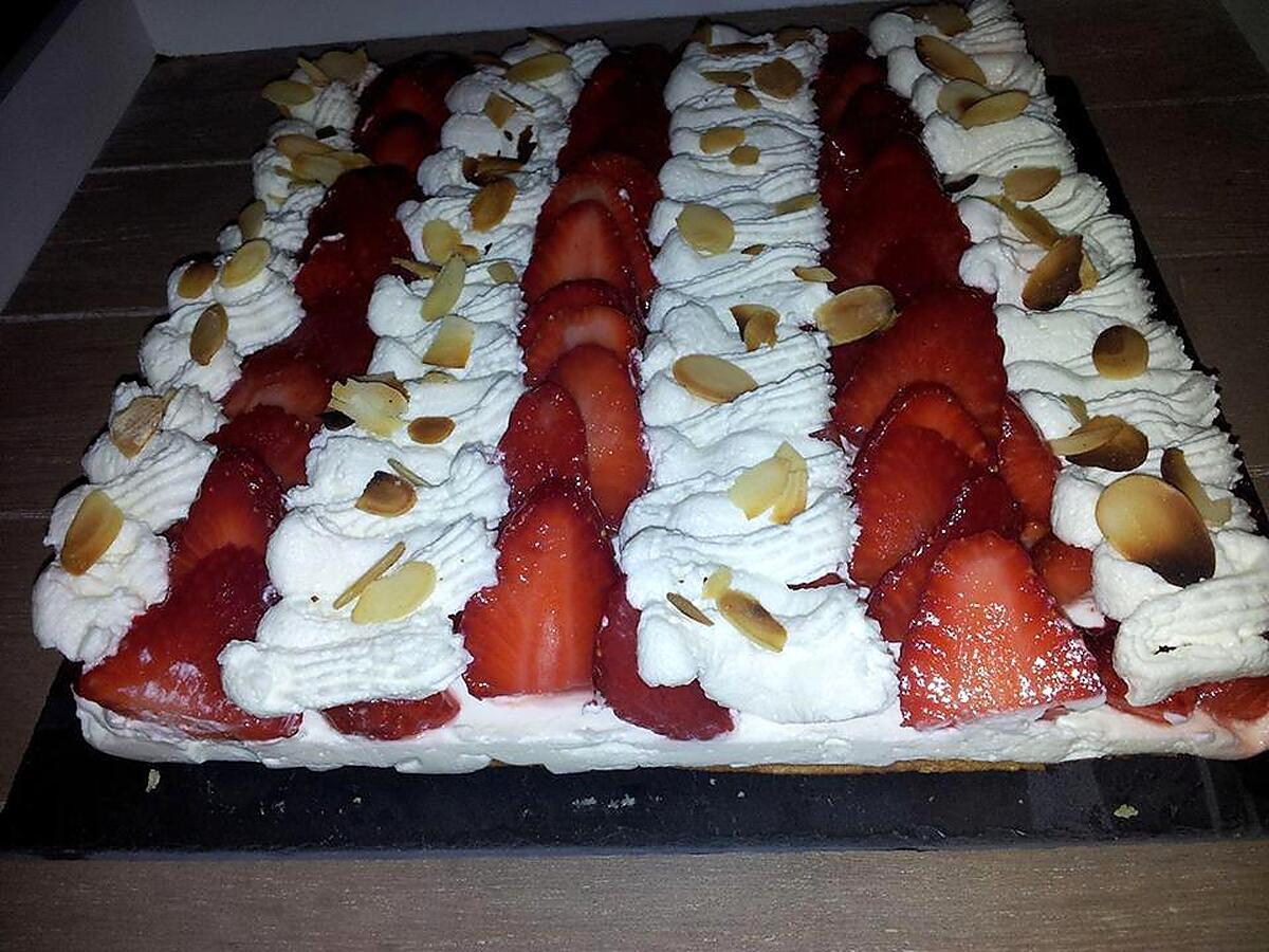 recette Tarte aux fraises-chantilly et amandes