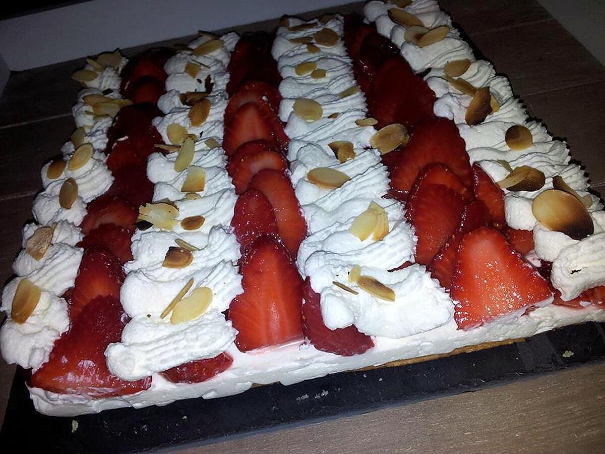 recette Tarte aux fraises-chantilly et amandes