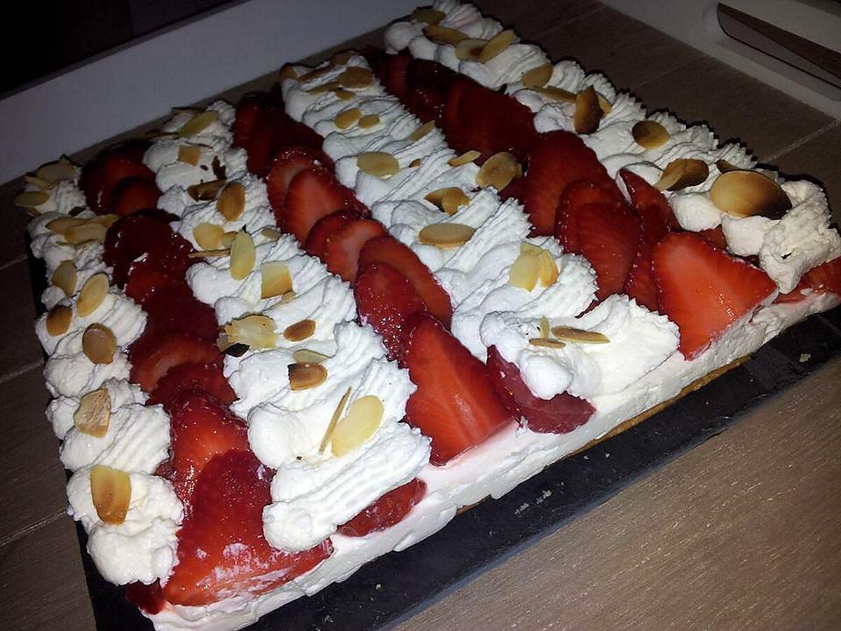 recette Tarte aux fraises-chantilly et amandes