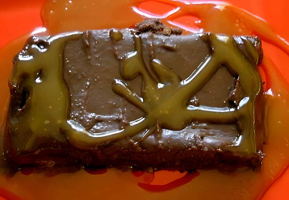 recette CROUSTILLANT AU CHOCOLAT SAUCE CARAMEL