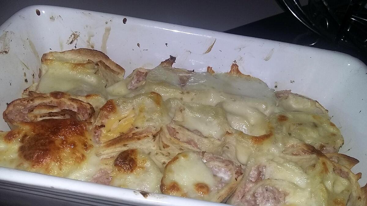 recette Gratin de roulés de tortilla jambon fromage