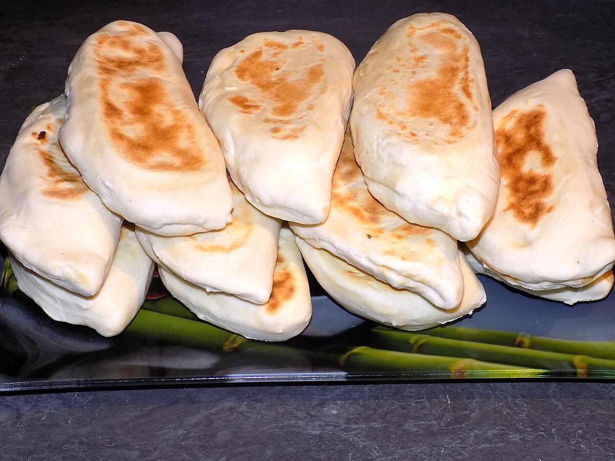 recette Naans poulet/poivrons/fromage