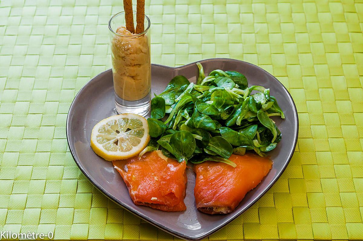 recette Truite fumée garnie à la purée de pois chiche