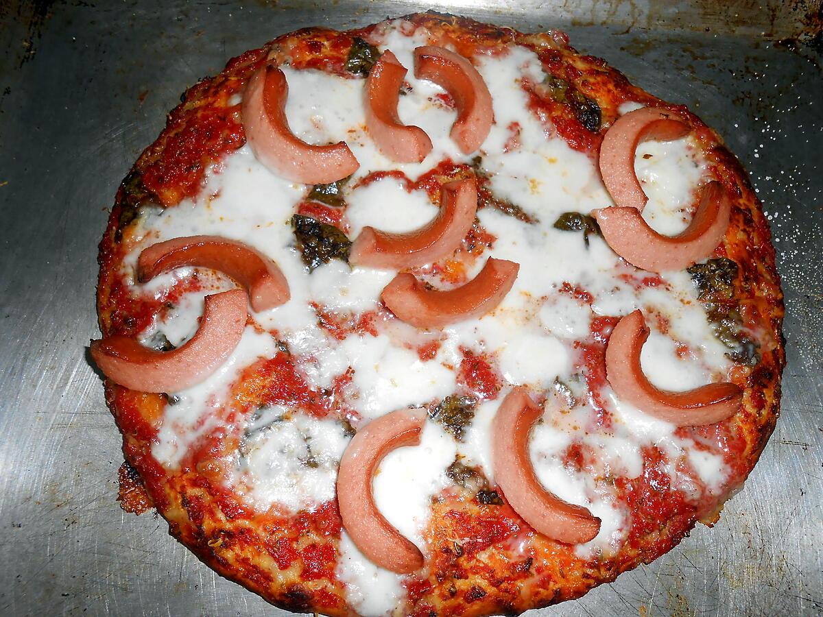 recette PIZZA AUX KNACKI