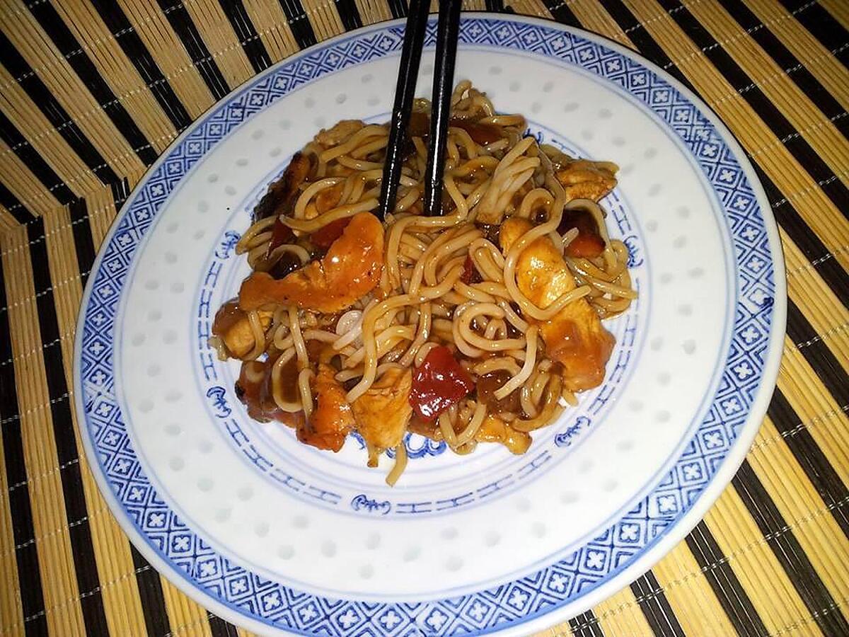 recette Ramen sautées au poulet sauce cantonaise