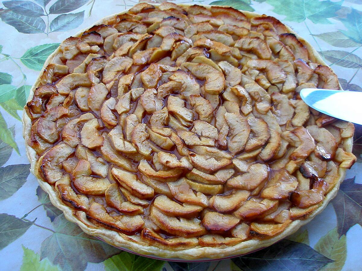 recette Tarte aux pommes et gelée de coing aux épices