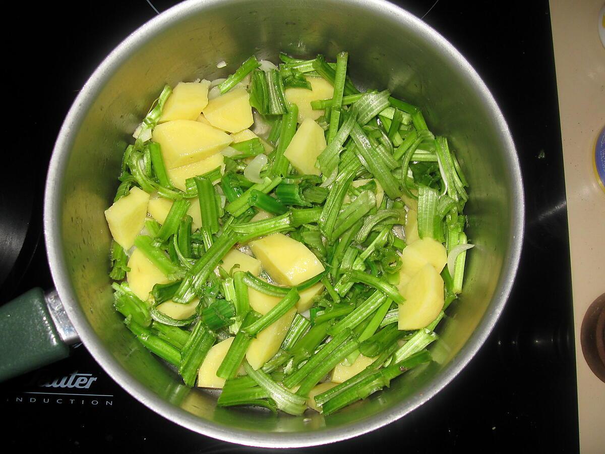 recette Velouté de queues d'épinards