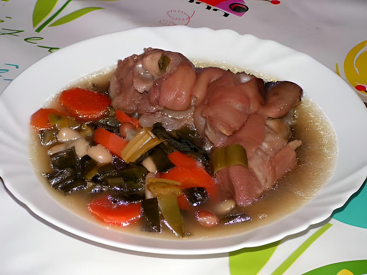 recette Soupe de légumes aux pieds de cochon