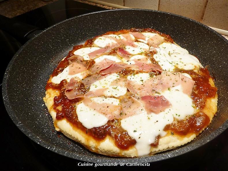 recette Pizza cuisson sans four au jambon cru