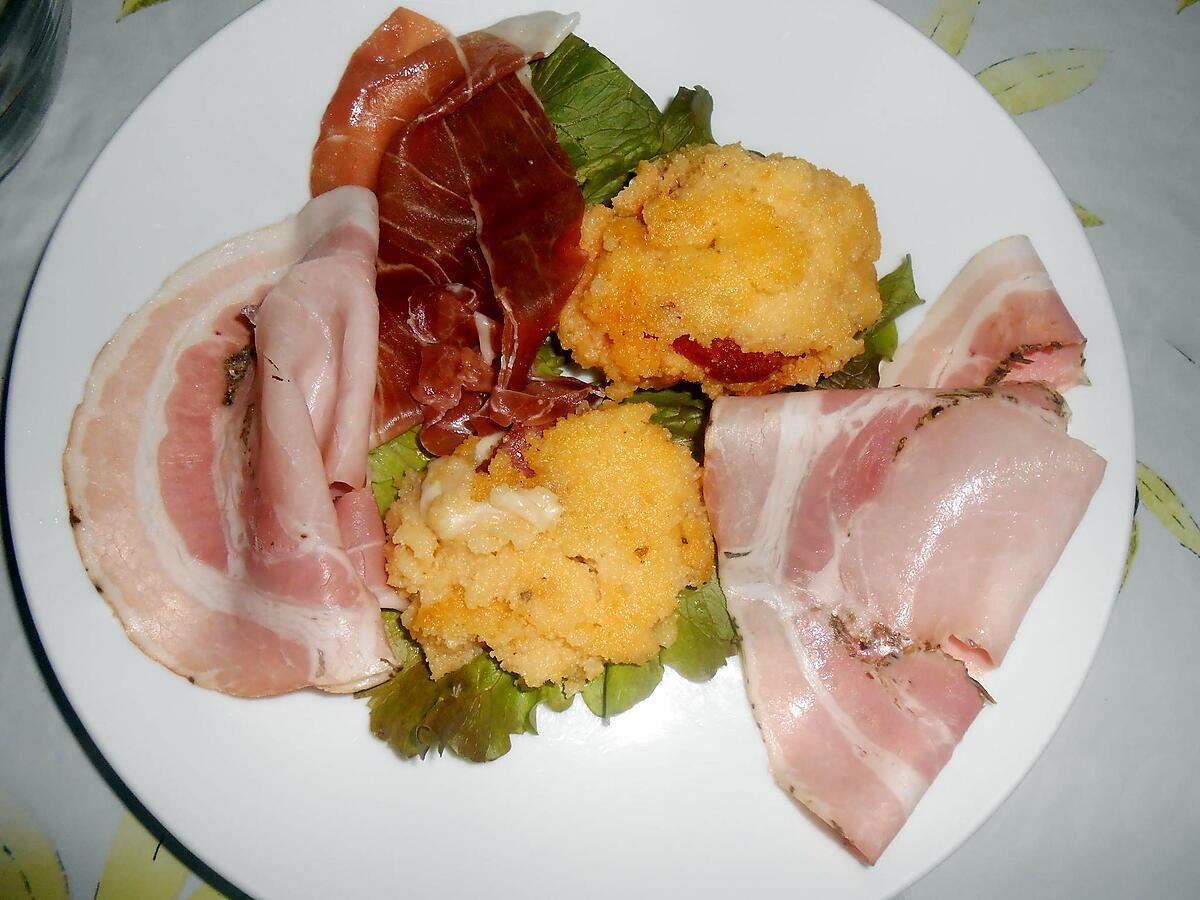 recette CROQUETTES DE POLENTA FARCIES